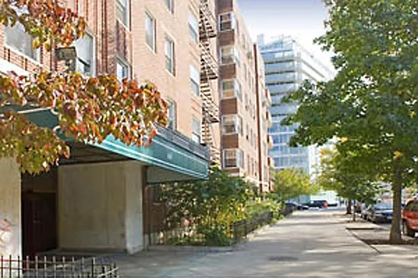 Sold by Corcoran | media 14