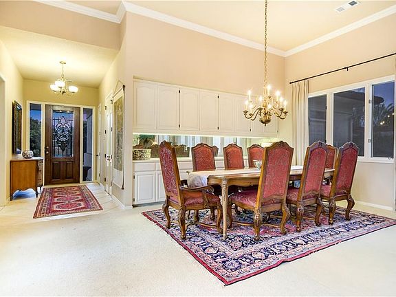 5th image of 42 Autumn Oaks Dr