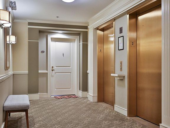 3rd image of 1525 NW 57th St Unit 227