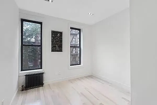 Rented by Oxford Property Group | media 3
