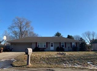 717 Shaw Ct, Rockton, IL 61072