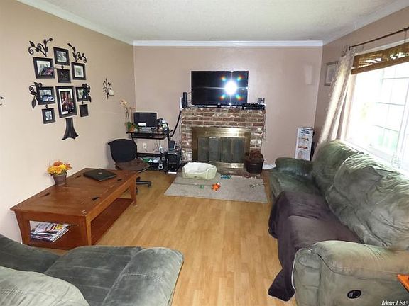 2nd image of 6424 Trenton Way