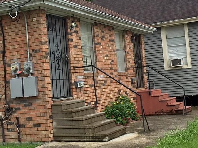 1st image of 2841-43 Oreilly St