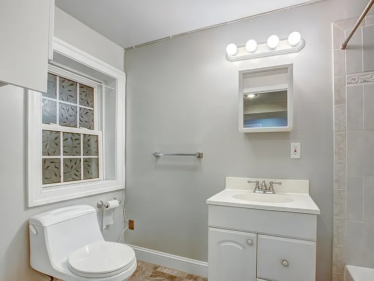 3414 Warder St NW #BASEMENT — Photo 5