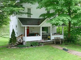 11650 Garfield Rd, Hiram, OH 44234