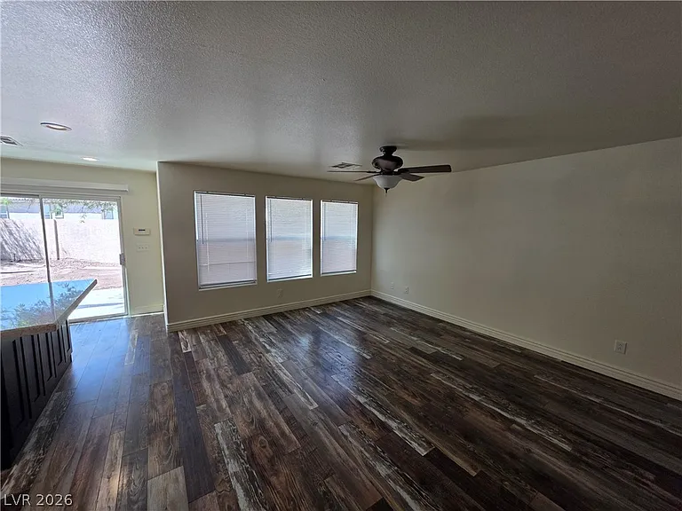 10799 Flame Vine Ct — Photo 54