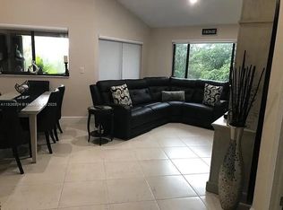 15405 Miami Lakeway N APT 307, Miami Lakes, FL 33014