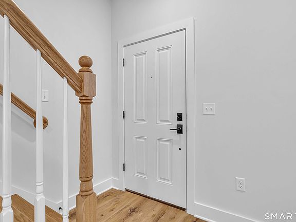 4th image of 138 Boston Post Road #17