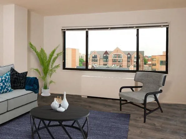 2620 16th Street Apartments