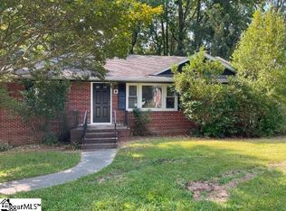 15 Runion Dr, Taylors, SC 29687