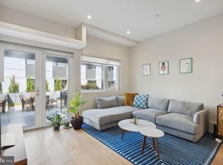 231 W George St, Philadelphia, PA 19123