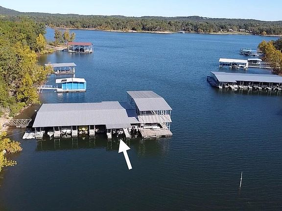 3rd image of 97 Sparrow Lane