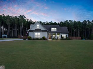 108 Maple Ln, Williamson, GA 30292