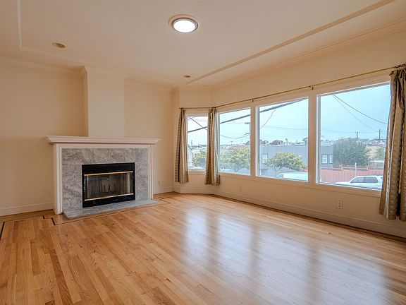 2nd image of 1931 Santiago St Unit A