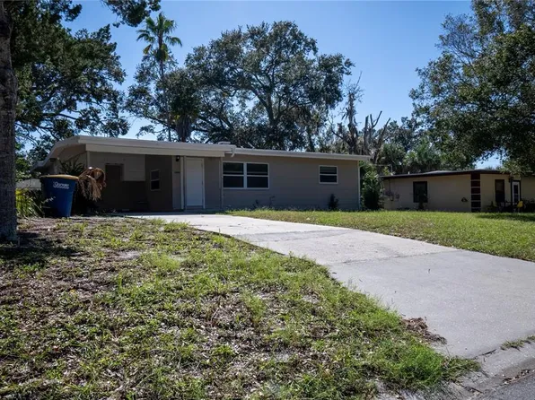 1349 Woodbine St, Clearwater, FL 33755