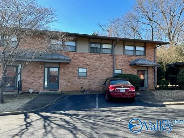 2110 Colony Dr SW, Huntsville, AL 35802