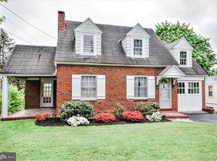 761 E Main St, Ephrata, PA 17522