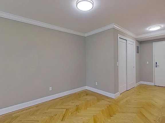4th image of 160 E 88th St APT 4C