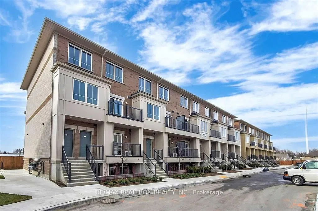 2 bed, $2,250 — Photo 1