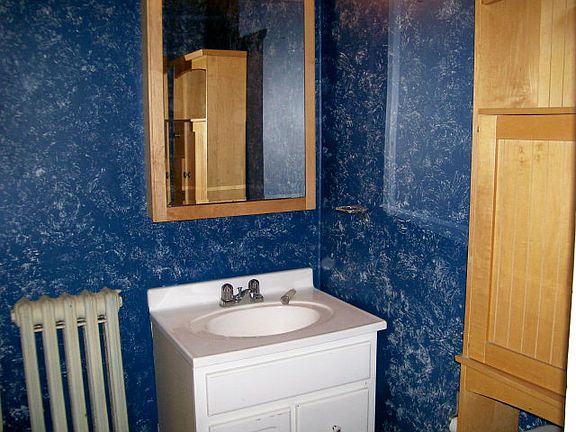 5th image of 214 E Pine St
