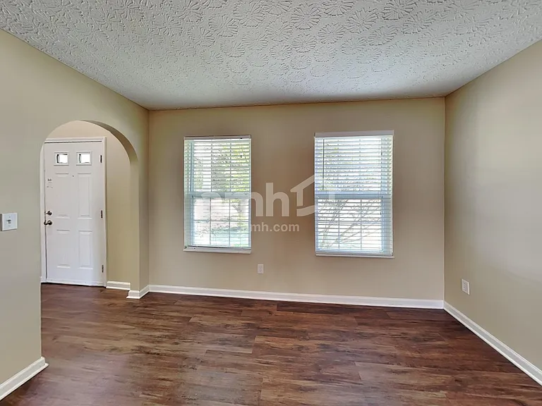 130 Brittney Rd — Photo 4