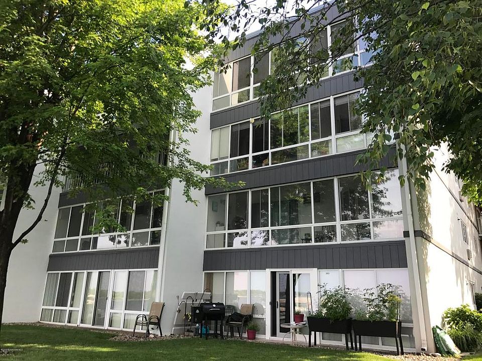 1st image of 315 Park St Unit 306