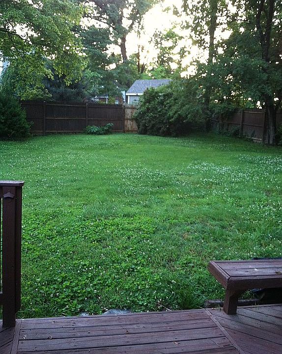 2nd image of 10208 Sutherland Rd