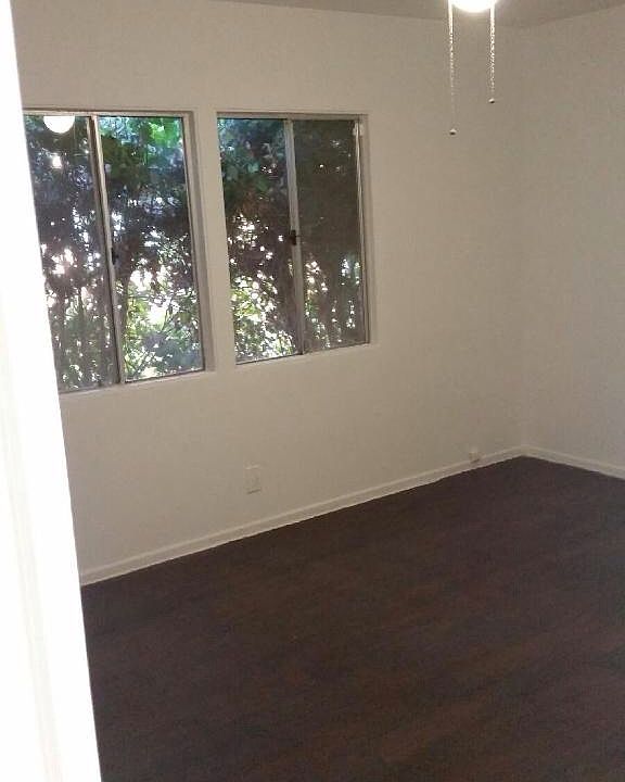 1st image of 14833 Willard St