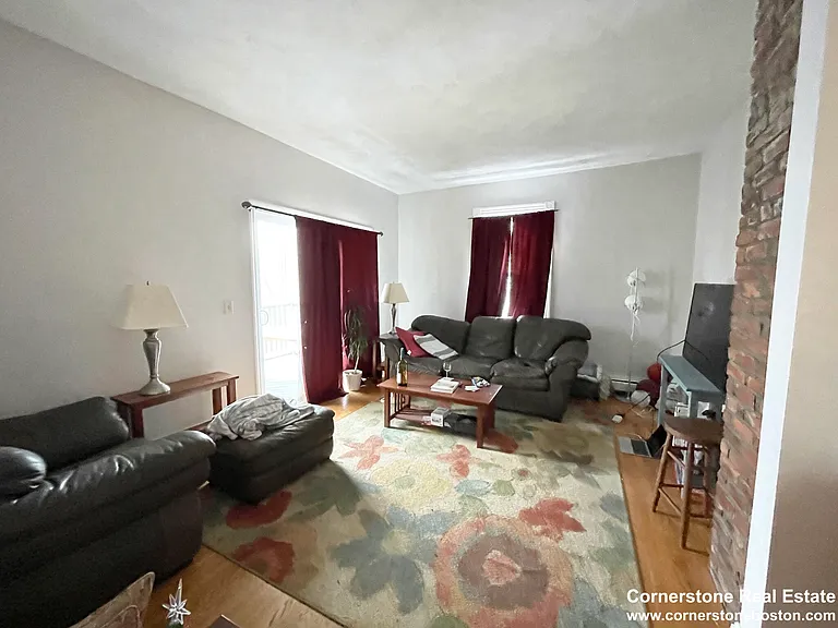 19 Bucknam St #3 — Photo 2
