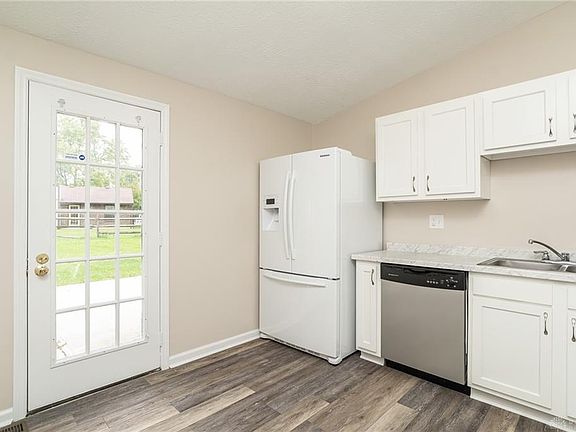 4th image of 2799 Britwell Ct