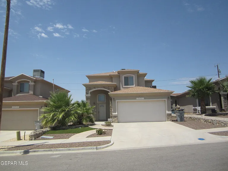 477 Prime Desert Dr — Photo 2