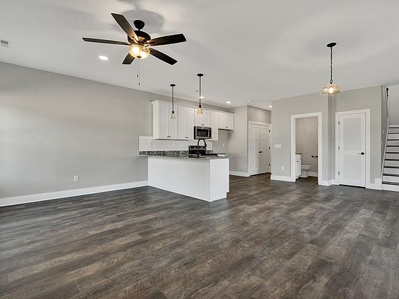 3rd image of 126 McNabb Dr Lot 5A