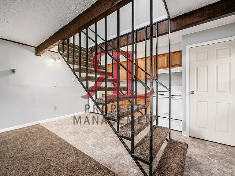 4921 Myers Rd — Photo 12