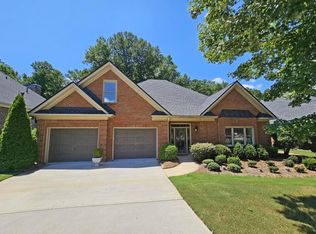 1105 Grace Hill Dr, Roswell, GA 30075