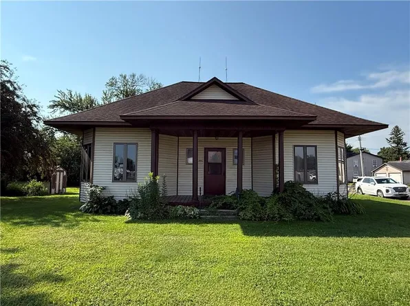 904 Railroad Avenue, Boyceville, WI 54725