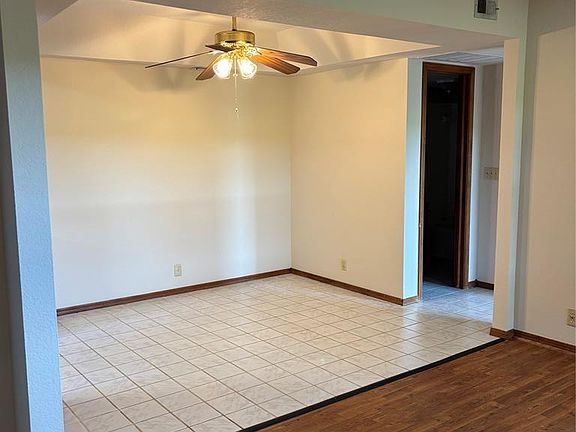 2nd image of 11407 Springhollow Rd APT 407