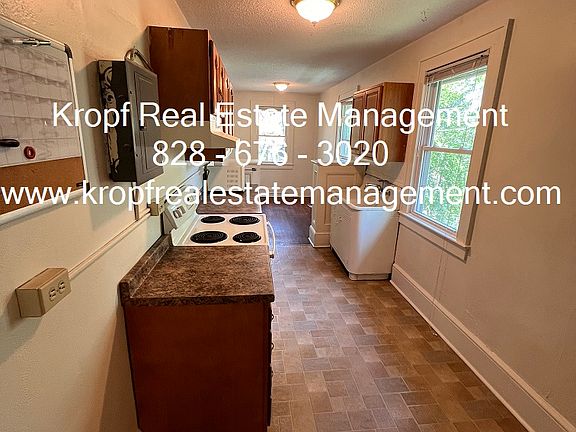 5th image of 129 Lakewood Dr APT 6
