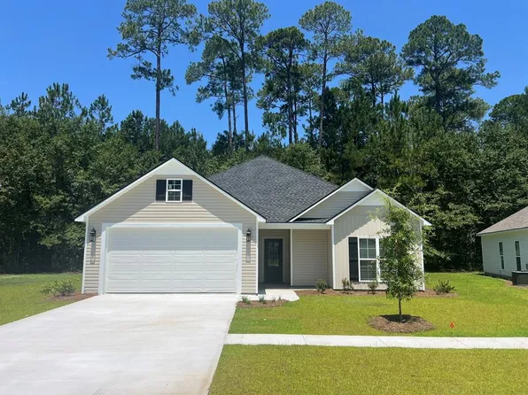 40 Sloans Village Way SE, Moultrie, GA 31788