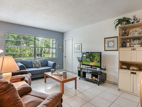 5th image of 5171 W Oakland Park Blvd #106