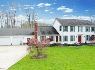 15975 Madison Rd, Middlefield, OH 44062