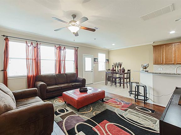 3rd image of 2751 Maybrook Hollow Ln