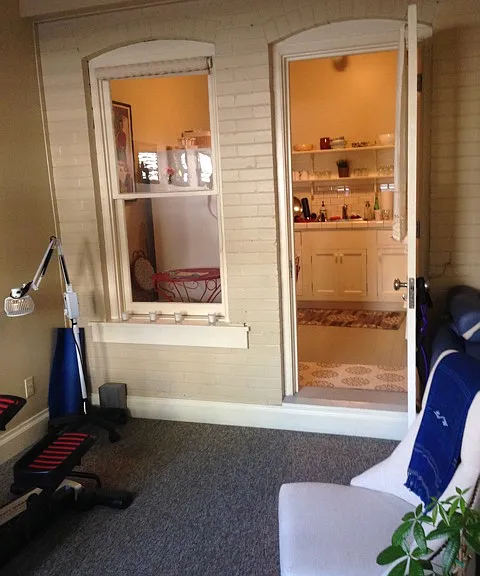 325 S Reeves Ter — Photo 9