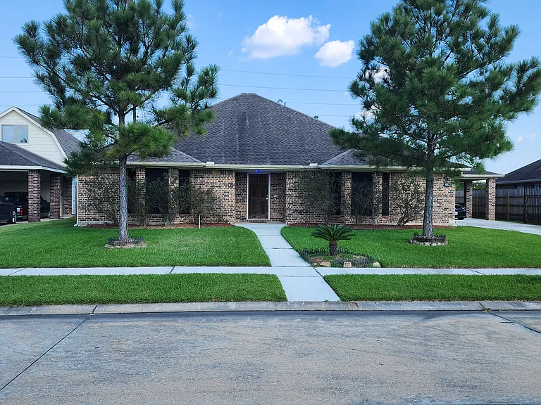 6623 Lone Star Rdg — Photo 3