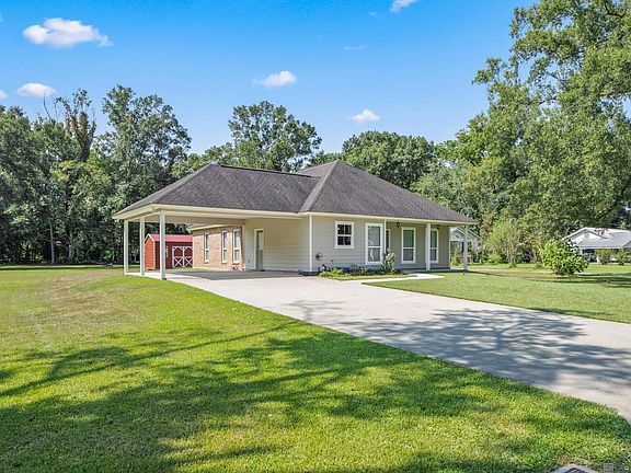 3rd image of 14482 Bon Dickey Dr