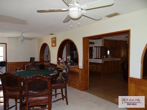 3rd image of 5332 Papaya Cir