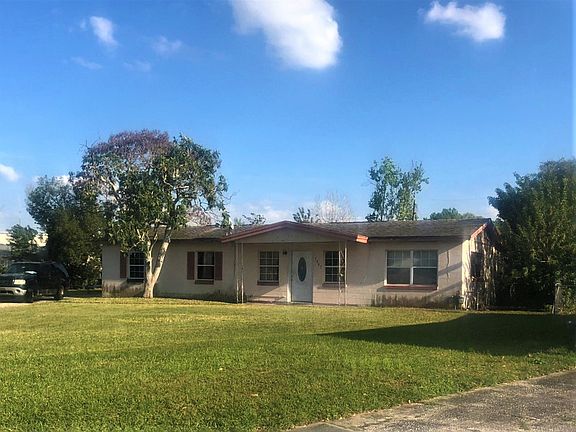 4th image of 7407 Cassino Ave