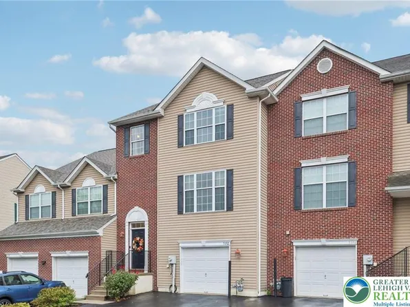 5192 Spring Ridge Dr, Macungie, PA 18062