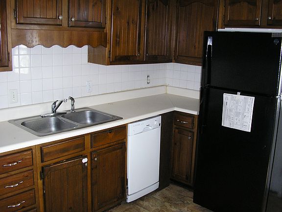 5th image of 2516 Edgehill Pl Unit B