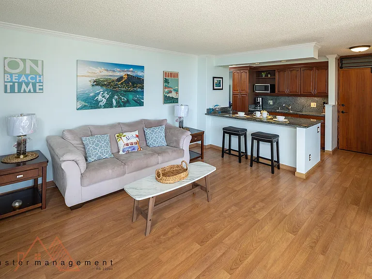 2600 Pualani Way #1404 — Photo 7
