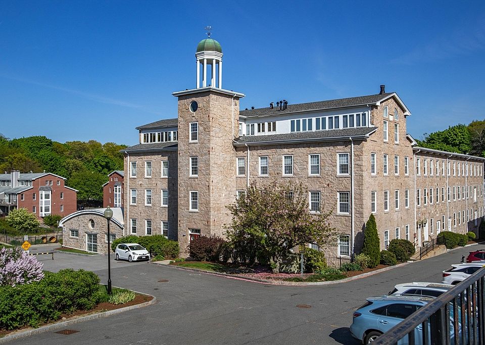 1st image of 7 S Stone Mill Dr APT 521